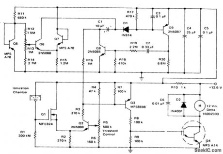 Ionization_chamber_smoke_detector_using_discrete_transistors_for_alarm_oscillators