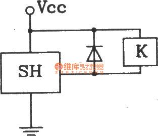 The output interface circuit between SH Hall switch and driver relay