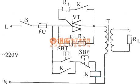 Bi-directional thyristor single-phase inductive load circuit