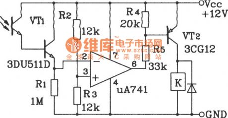 Darlington Type Phototransistor Optical Triggered Switch Application Circuit