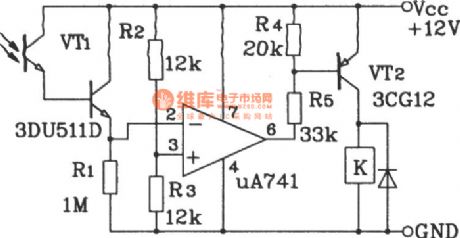 application circuit of light triggered switch of Darlington phototransistor