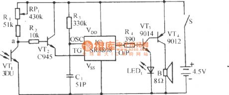 Gas stove flameout sound and light alarm circuit